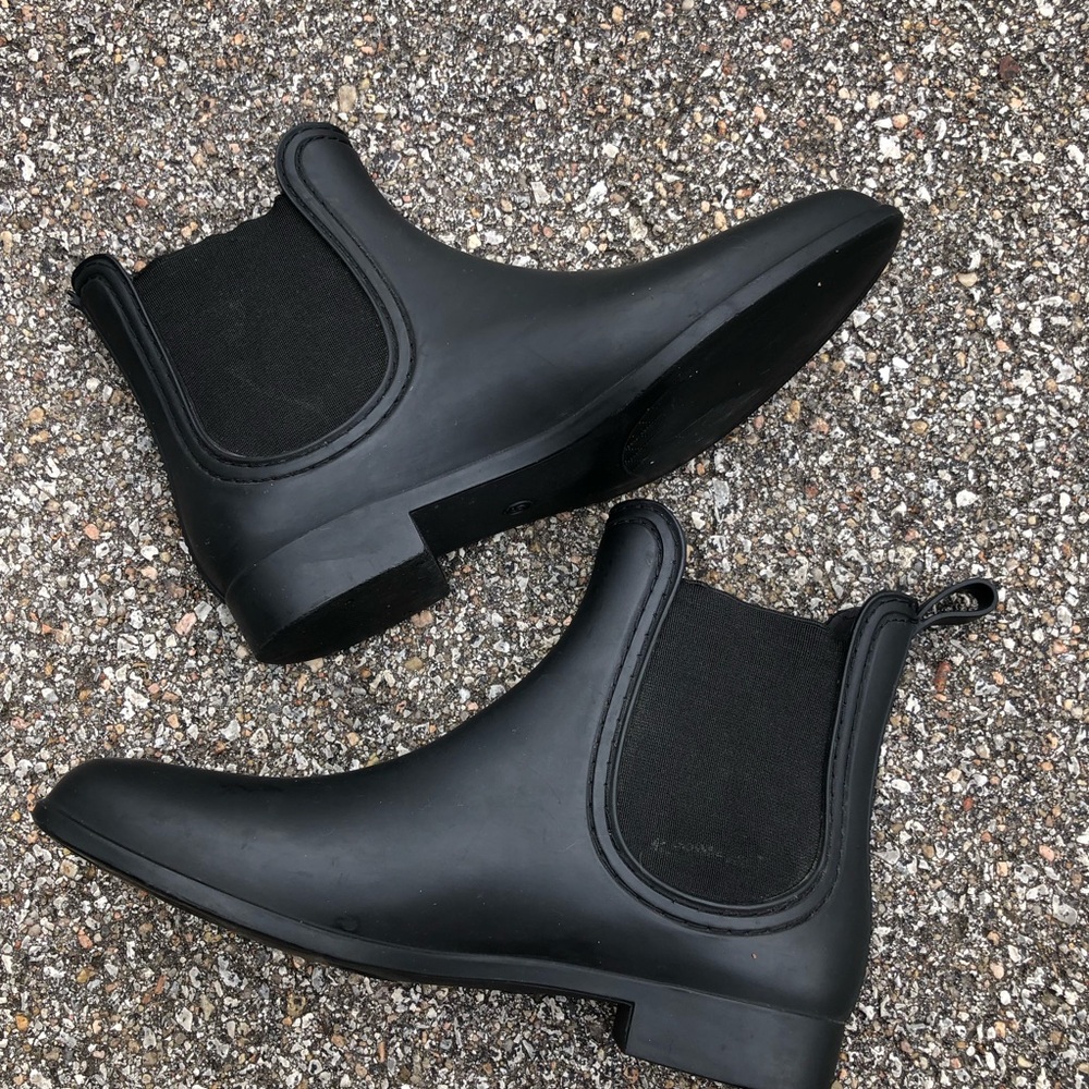 Jeffrey Campbell Black Ankle Rain Boots. Size 9.